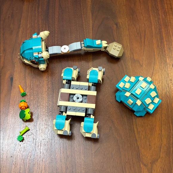 Lego Set Baby Bumpy: Ankylosaurus - Picture 9 of 14